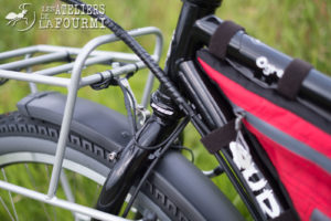 Surly Ogre Rohloff et Son Nice Rack , cablage COAXIAL SONLa Fourmi